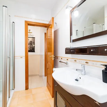 Wekey Homes Centrico Y Familiar, Parking Incluido Granada