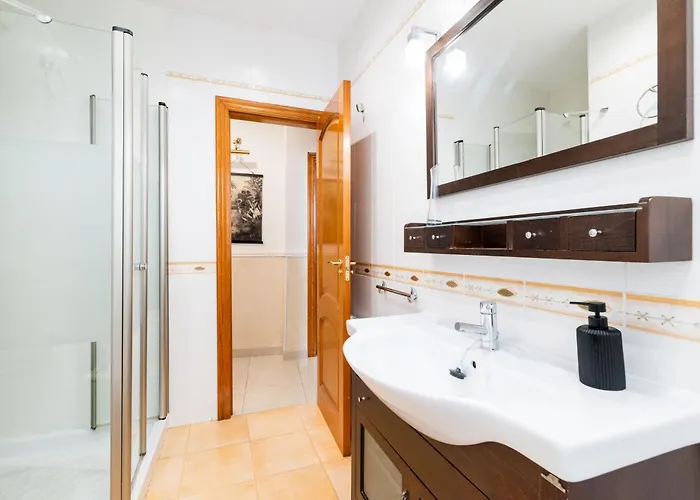 Wekey Homes Centrico Y Familiar, Parking Incluido Granada