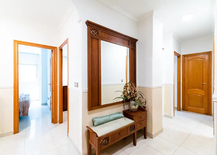 Apartment Wekey Homes Centrico Y Familiar, Parking Incluido Granada