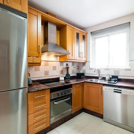 Apartamento Wekey Homes Centrico Y Familiar, Parking Incluido *